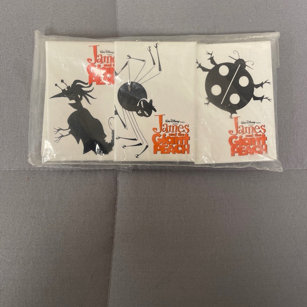 James And The Giant Peach Movie Buttons Promo Vintage 1996 Disney Whole Set Of 6